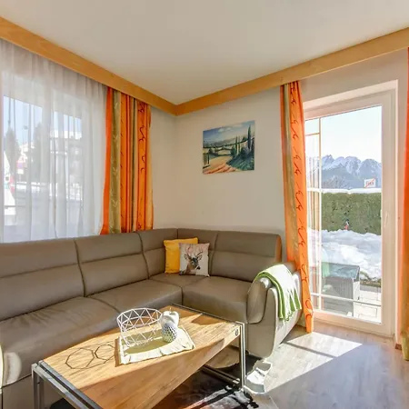 In Tyrol In An Attractive Area * Fiss