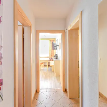In Tyrol In An Attractive Area Apartment Fiss