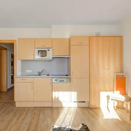 Apartamento In Tyrol In An Attractive Area